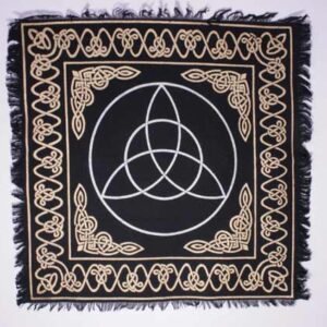 Altar Cloth - Celtic Triquetra (Black and Gold)