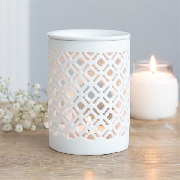White Matte Lattice Cut Oil Burner - Image 4