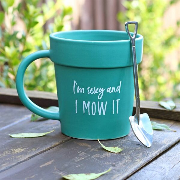 Sexy and I Mow It Pot Mug and Shovel Spoon - Image 3
