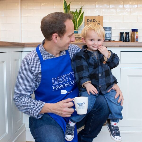 World's Best Daddy Ceramic Mug and Spoon Set - Image 4